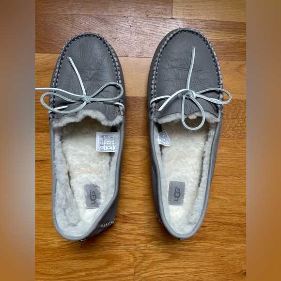 UGG Slippers Gray Size 10 - Picture 10 of 12